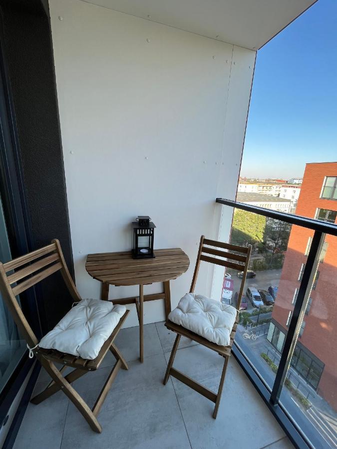 Feel At Home Teczowa Apartamenty Halo Вроцлав Экстерьер фото
