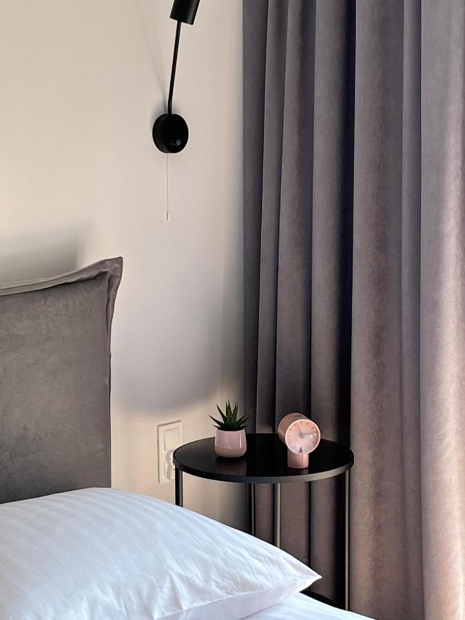 Feel At Home Teczowa Apartamenty Halo Вроцлав Экстерьер фото