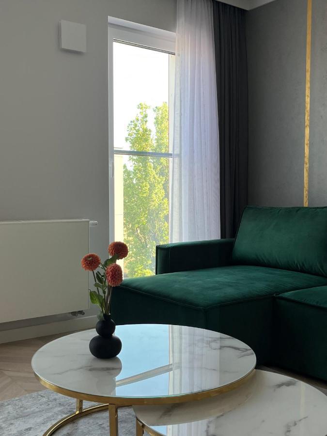 Feel At Home Teczowa Apartamenty Halo Вроцлав Экстерьер фото