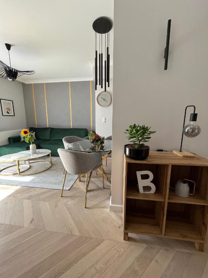 Feel At Home Teczowa Apartamenty Halo Вроцлав Экстерьер фото