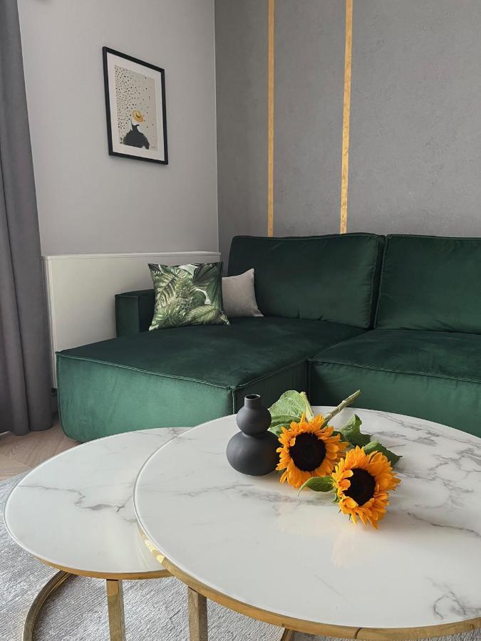Feel At Home Teczowa Apartamenty Halo Вроцлав Экстерьер фото