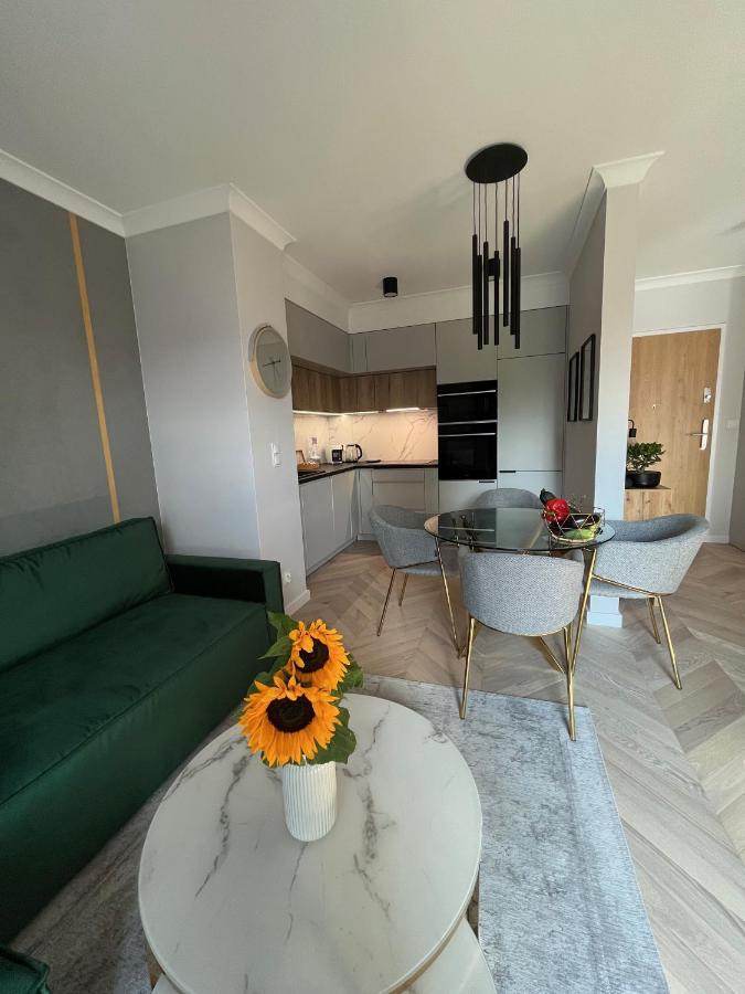 Feel At Home Teczowa Apartamenty Halo Вроцлав Экстерьер фото